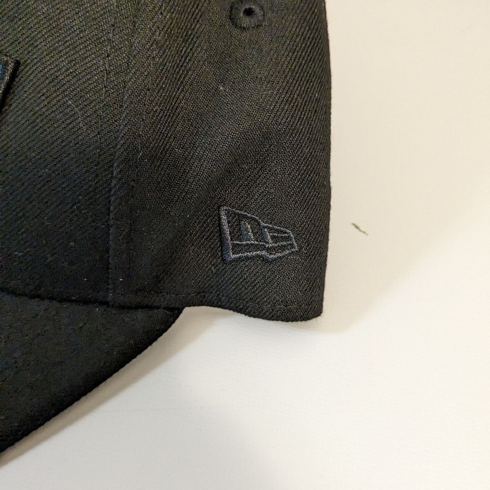 Harley Davidson - Picture 2 of 4